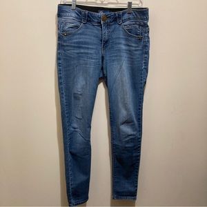 Democracy Ab Solution Jeans, Size 8, 29” Inseam-Very Flattering!